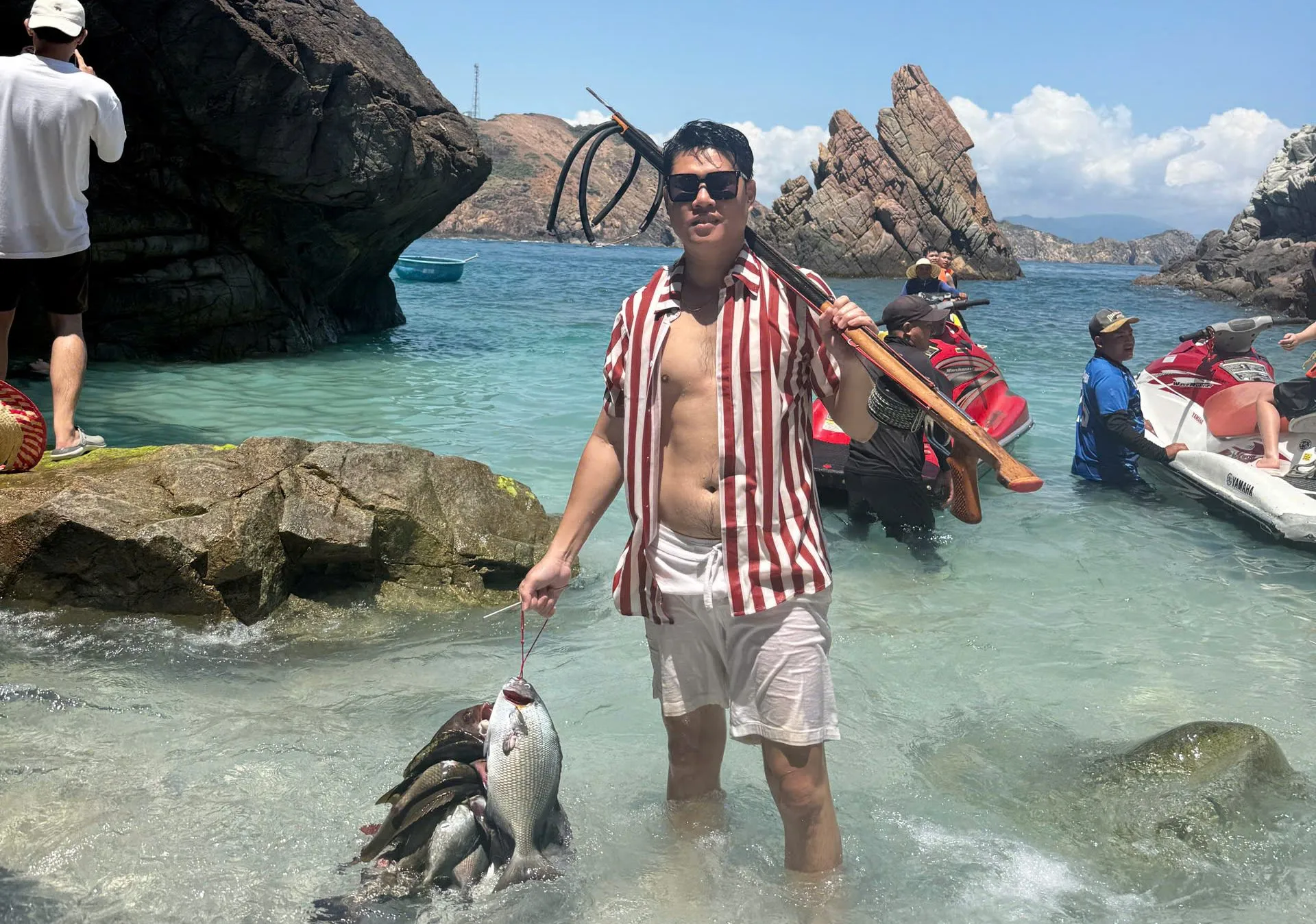 Về chúng tôi